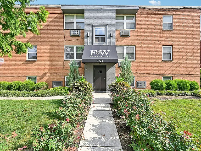 LongView Apartments — Photo 5