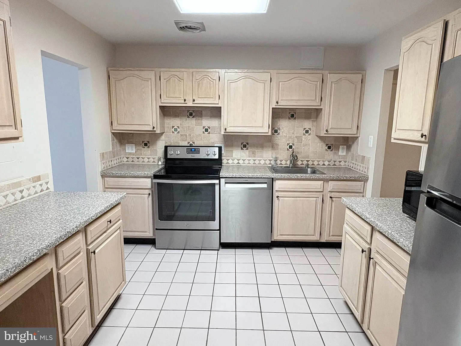 Georgetown Village Codm — Photo 4