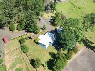 7588 Melqua Rd, Umpqua, OR 97486