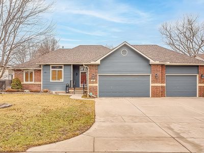 137 N Ashley Park Ct, Wichita, KS, 67212