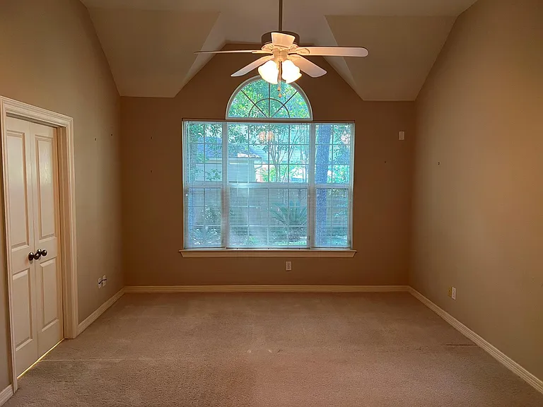 110 S Mill Trace Dr — Photo 26
