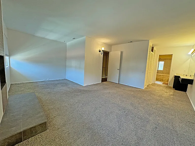 3218 Loma Riviera Dr — Photo 20