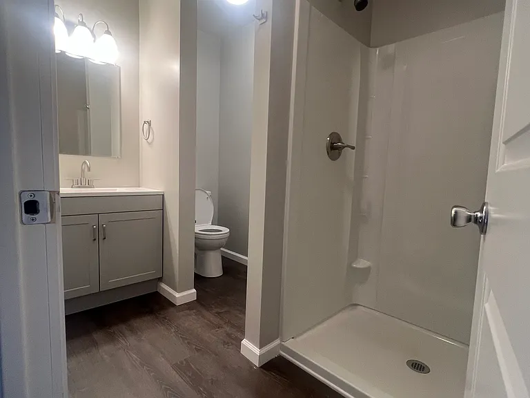 348 Elm St — Photo 8