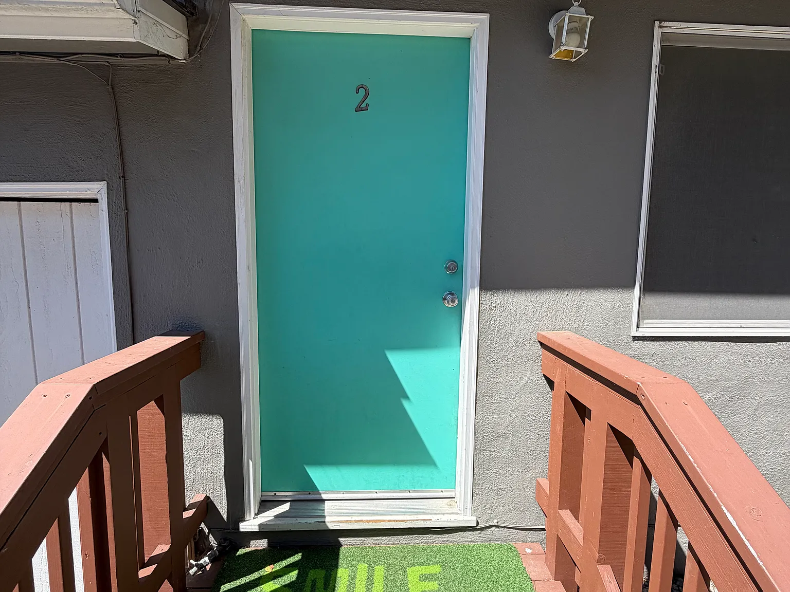 2 bed, 915 sqft, $3,550 — Photo 2