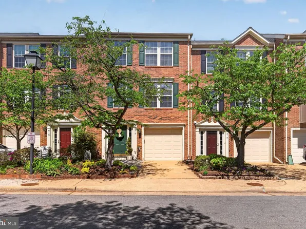 917 Rolfe Pl, Alexandria, VA 22314