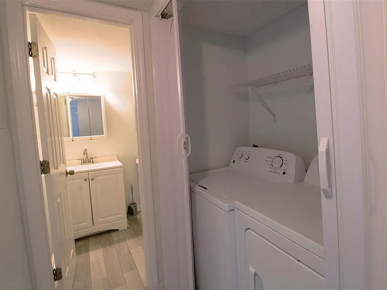 201 Poinsettia Pine Ct #202 — Photo 11
