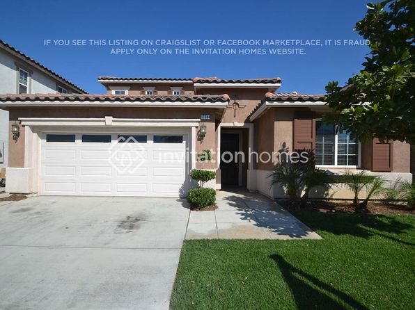17044 Hackberry Ln