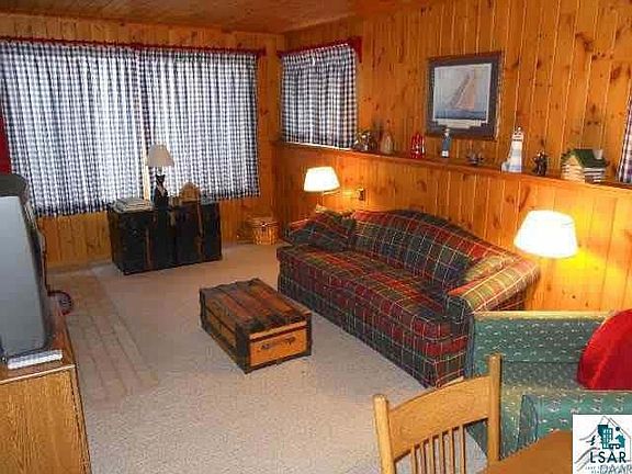 5th image of 16 Norwood Shores East