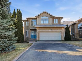 66 Suffolk St, Hamilton, ON L9K 1M9