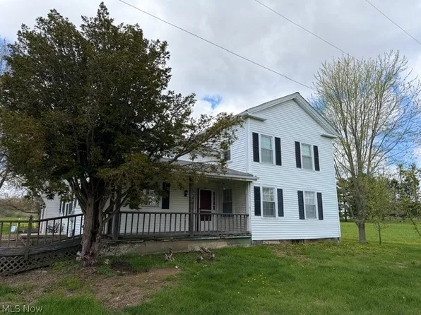 9077 Youngstown Kingsville Rd, Farmdale, OH 44417