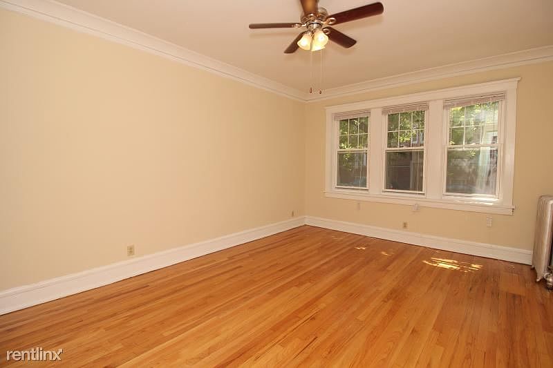 1st image of 2308 W Wilson Ave APT 1