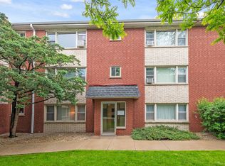 5324-26 S Kedzie Ave #5324-2B, Chicago, IL 60632
