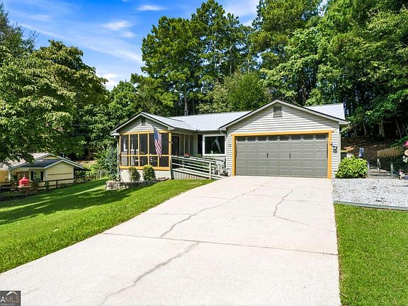 2nd image of 5220 Byers Rd