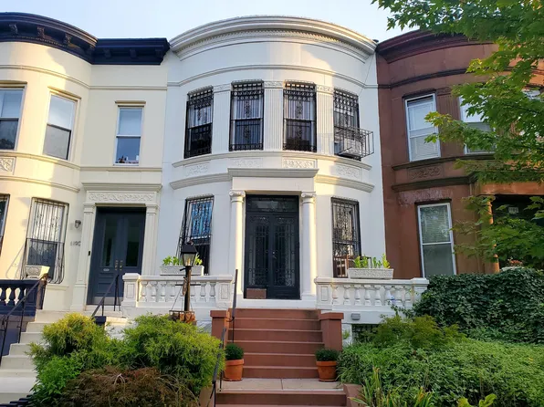 1188 Union Street image 1 of 1