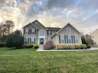 219 Churchill Dr, Egg Harbor Township, NJ 08234