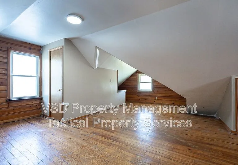 5120 Clement Ave — Photo 18