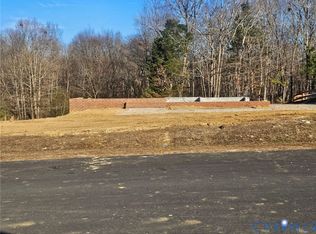 1910 Woodland Trl, Farmville, VA 23901