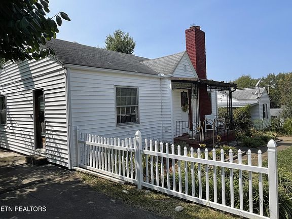 2nd image of 2635 Orton Dr
