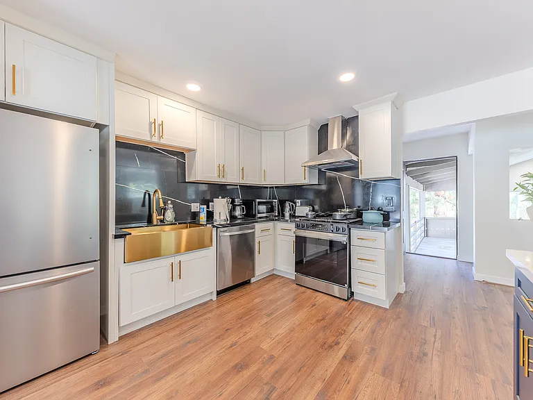 1650 La Loma Rd — Photo 18