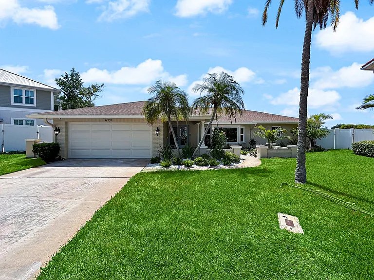 6331 4th Palm Point — Photo 3