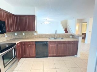 1701 Village Blvd APT 111, West Palm Beach, FL 33409
