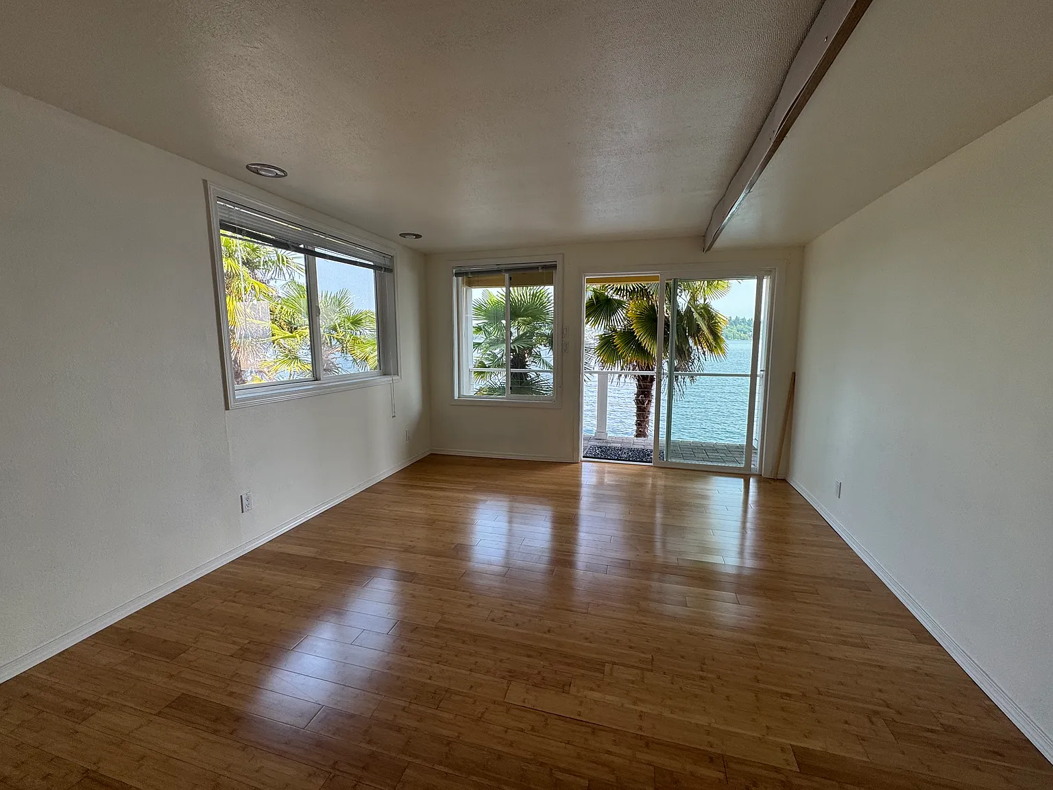 1 bed, 800 sqft, $2,250 — Photo 2