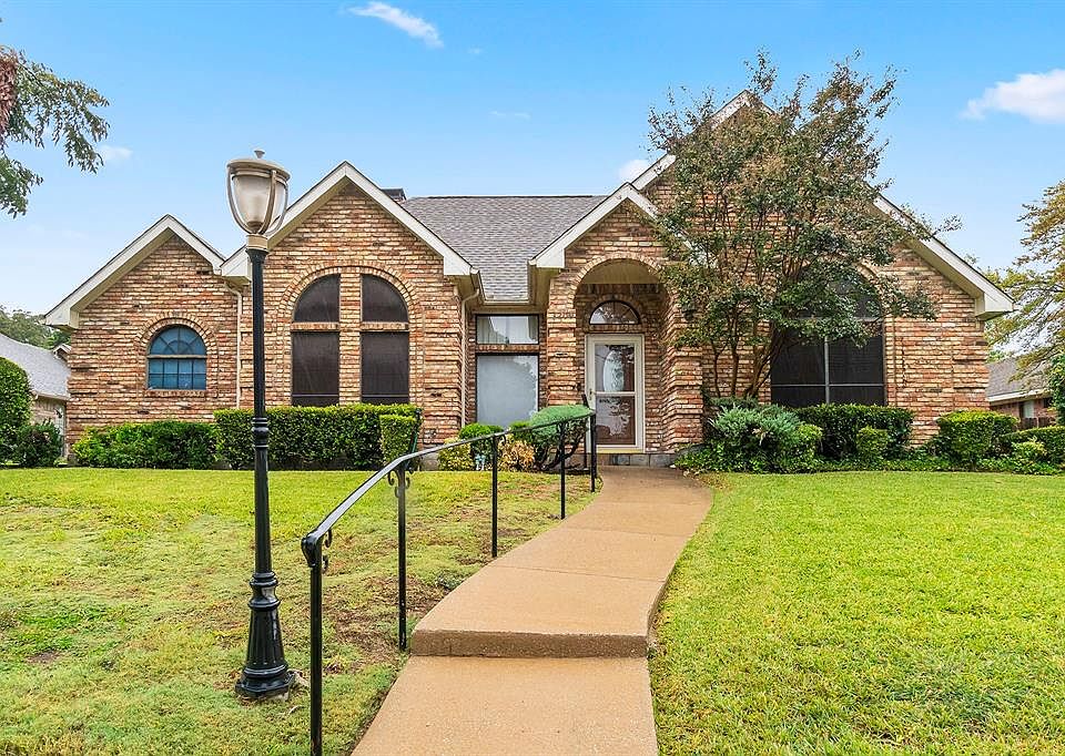 1st image of 3709 Blain Dr