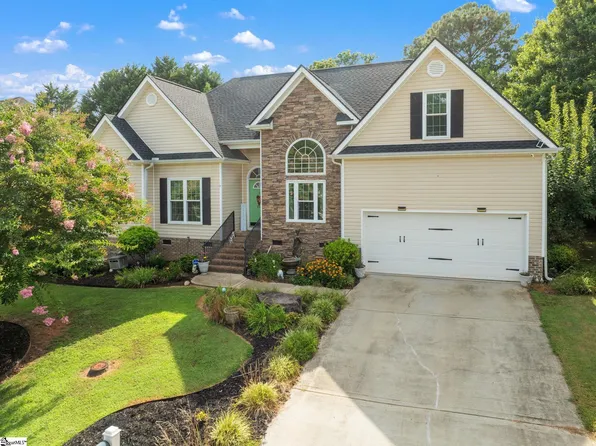 211 Northfield Ln, Simpsonville, SC 29681