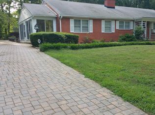 580 Ville Ponteaux Ln, Henrico, VA 23238