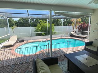 3268 Buckhorn Dr, Clearwater, FL 33761