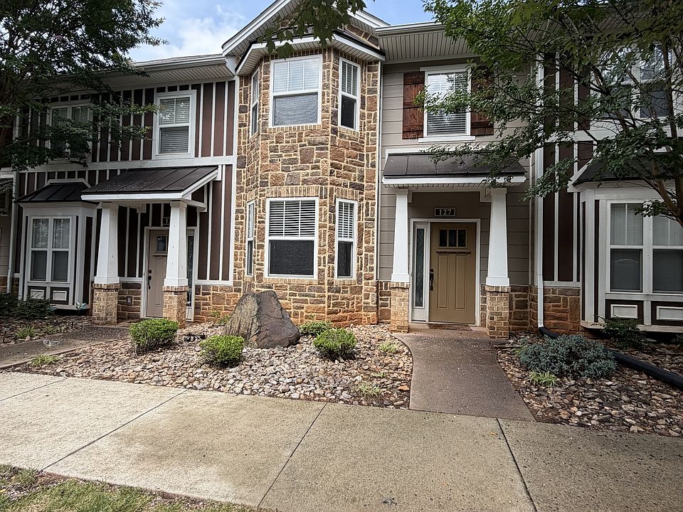 1st image of 127 Portico St