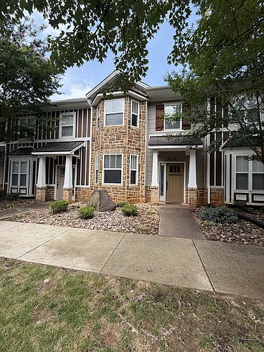 127 Portico St Photo 1