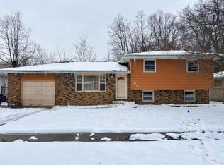 4265 E 28th Ave, Lake Station, IN 46405