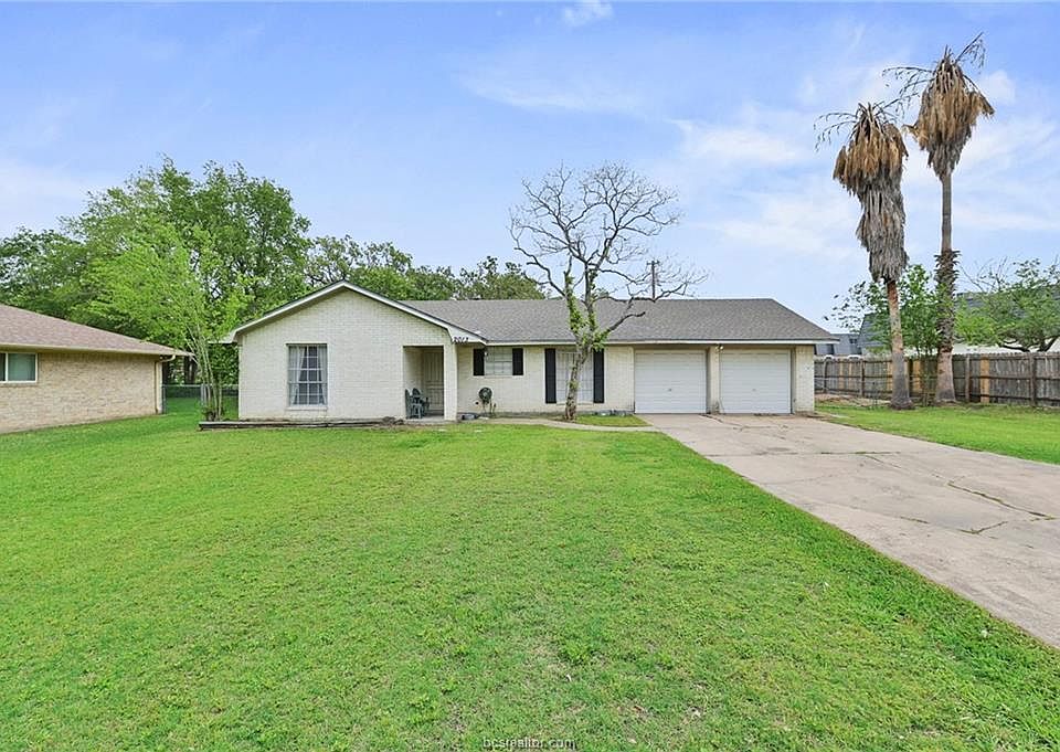 1st image of 2013 Southwood Dr