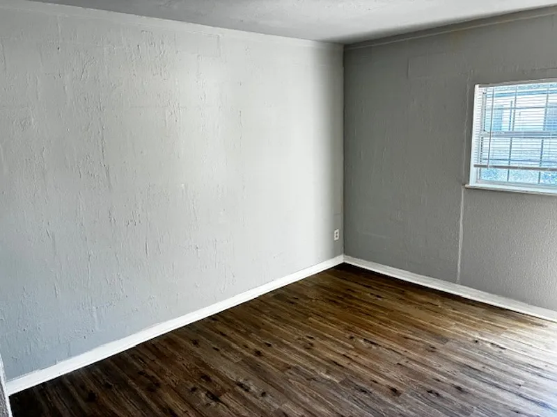 1 bed, 1.0 bath, 420 sqft, $750 — Photo 3