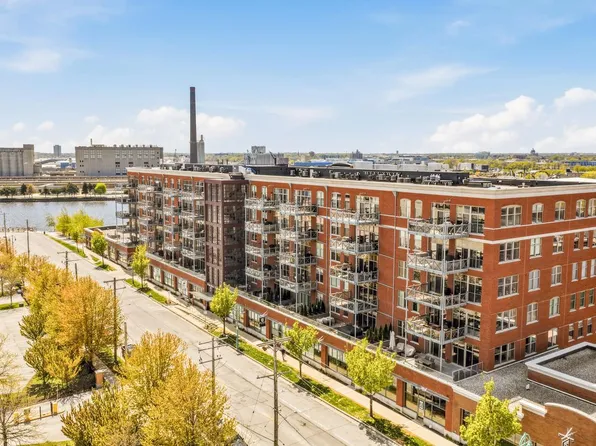 601 E Erie STREET #212, Milwaukee, WI 53202