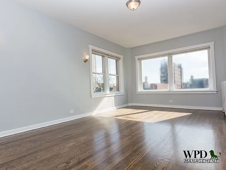 6748 S. Crandon Ave — Photo 10