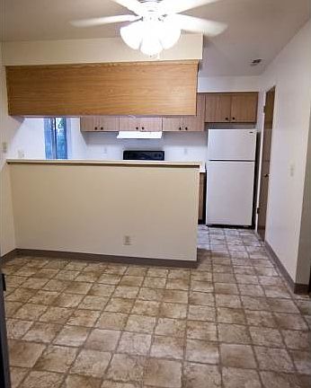 Dining Room, Kitchen