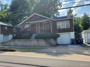 2937 N Hanley Rd, Saint Louis, MO 63121