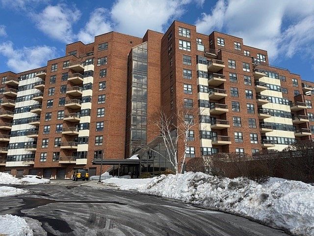 1st image of 1 Seal Harbor Rd APT 210