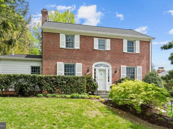 5323 Massachusetts Ave, Bethesda, MD 20816