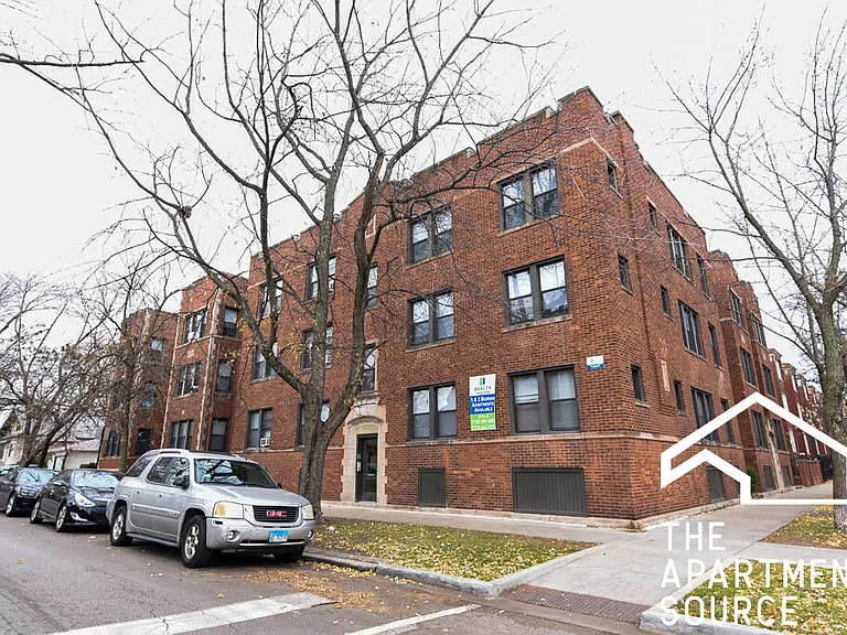 3600 W Sunnyside Ave #3 — Photo 1
