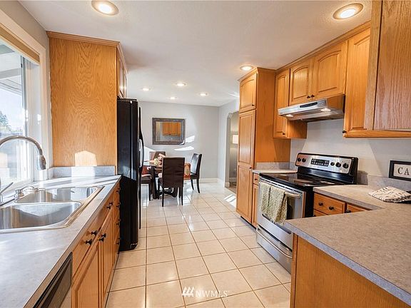 2nd image of 2507 SE Lori Linda Ct
