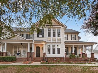 2020 Gable Way Ln, Matthews, NC 28104