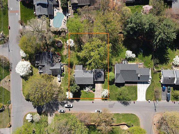 3rd image of 703 Willmar St