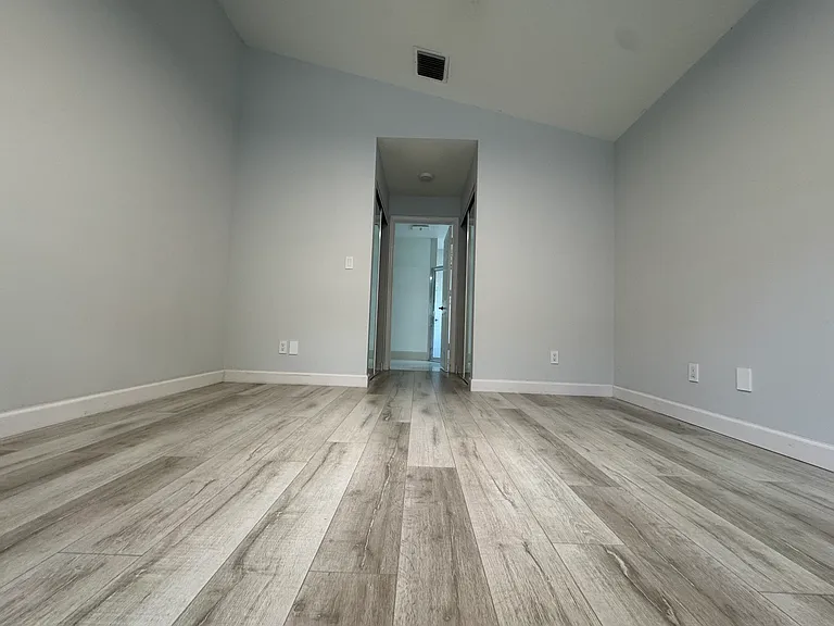 1664 Oak Berry Cir — Photo 18