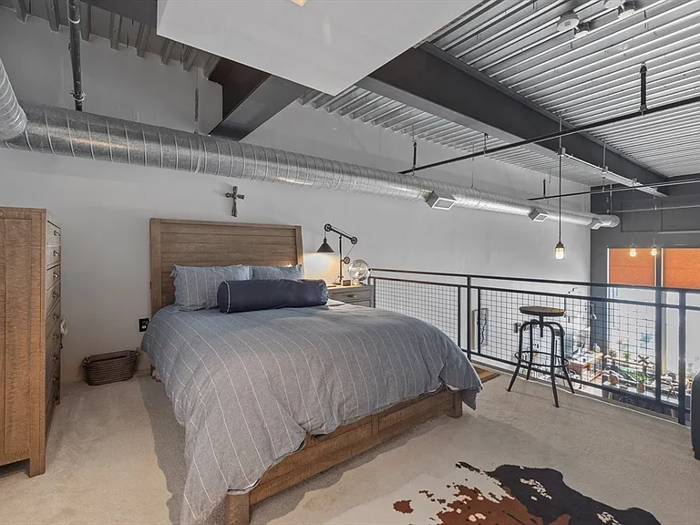 950 Broadway #27 — Photo 10