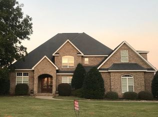 402 Childers Dr, Warner Robins, GA 31088