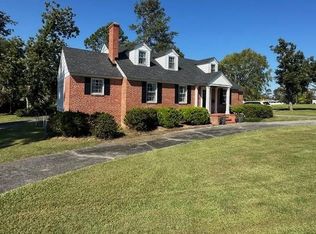 907 Center Dr, Vidalia, GA 30474