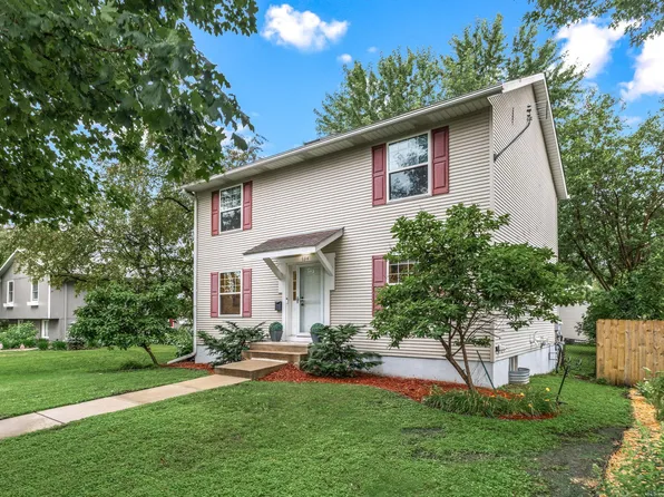 934 Randolph Ave, Saint Paul, MN 55102